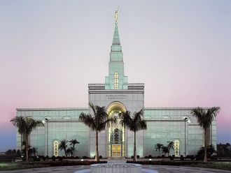 Мормонский храм Кампиноса.