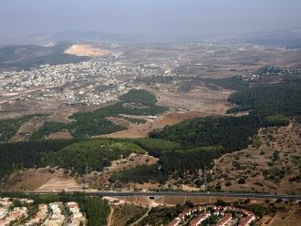 Вид на город Кирьят-Ата с высоты.