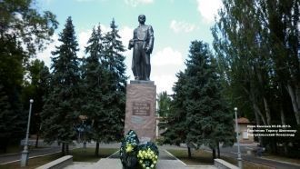 Памятник Тарасу Шевченку, Каховка.