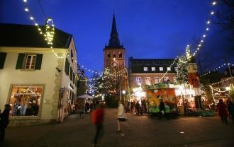 Ратинген ночью.