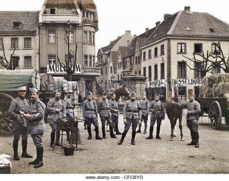 История на фото.  Ратинген.