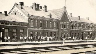Железнодорожный вокзал 1900 год.&nbsp;Бе
