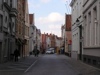 Улица в Брюгге.