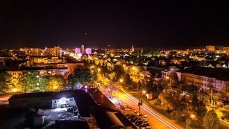 Сату Маре в ночное время.