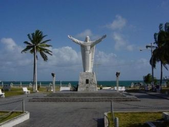 Статуя. Колон, Панама.