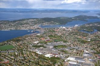 Вид на город Мосс с высоты.