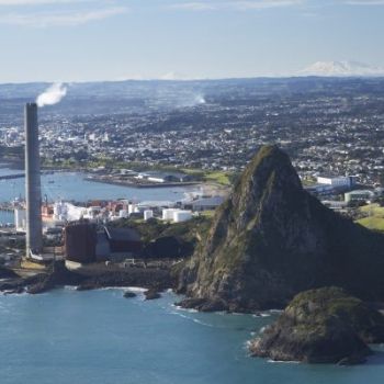 Вид на город&nbsp;Нью-Плимут.