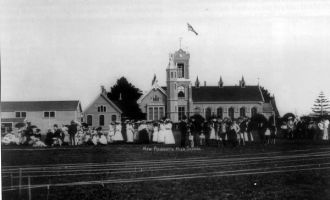 Старая школа в Нью-Плимуте, 1900.