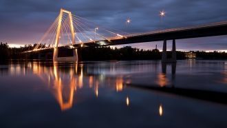 Ночьные мосты Умео.