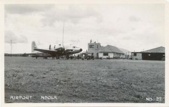 Историческое изображение аэропорта Ндолы