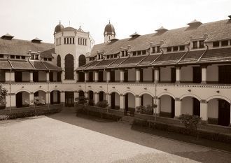 Старое фото Семаранга.