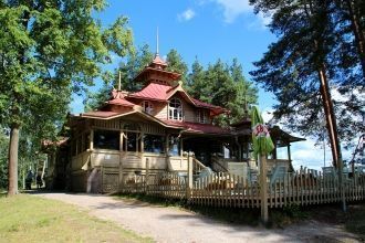 Хейнола павильон хребет.