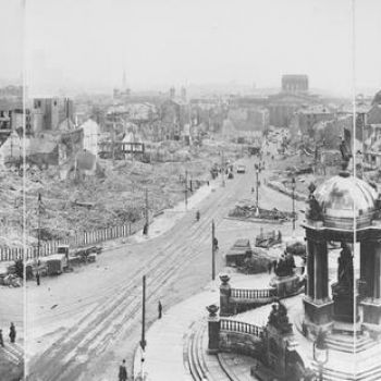 Ливерпуль в руинах, 1942 год.