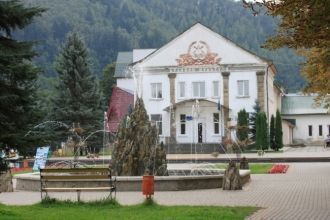 На улице города Яремче.