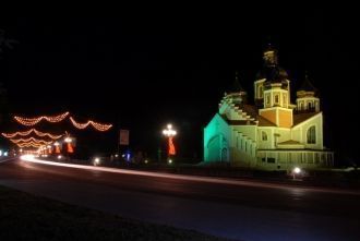 Ночная жизнь в городе Яремче.