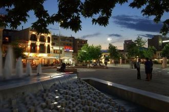 Ночной город Комотини.