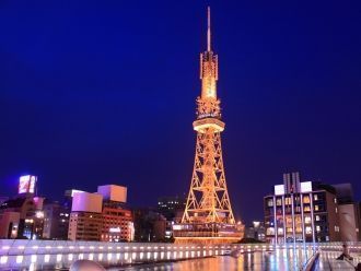 Телевизионная башня Нагои ночью
