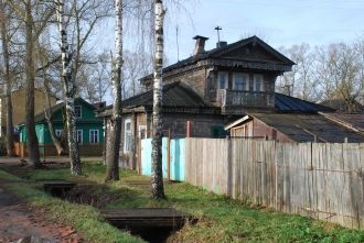 Угол улиц К. Маркса и 9-го января