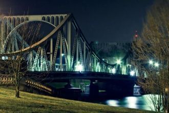 Знаменитый Глиникский мост ночью. Потсда