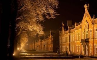 Ассен ночью.