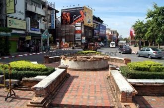 На улице города Чианг Май.