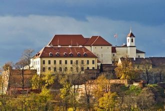 Замок Шпильберк и городской музей Брно.