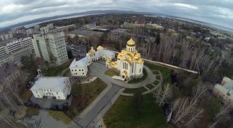 Панорама Покровской церкви в Озёрске Чел