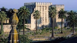 Крепость Алькасар в Херес-де-ла-Фронтера