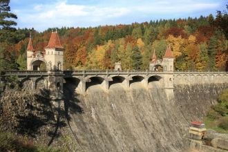 Достопримечательность города Двур-Кралов