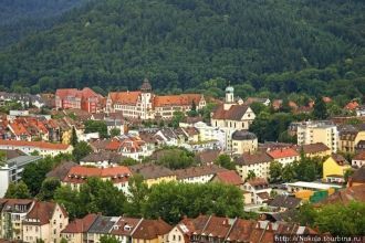 Фрайбург-в-Брайсгау с высоты.