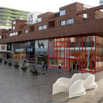 Современные апартаменты в Алмере.