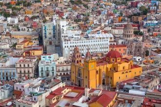 Краски города Гуанахуато.