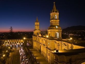 Ночь в отеле.  Арекипа, Перу.