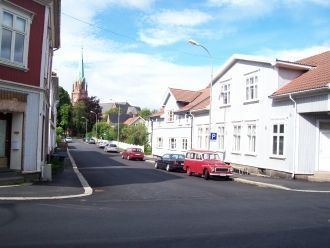 Скромная скандинавская улица в Фредрикст