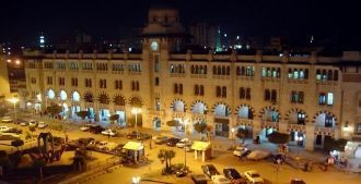 Город Танта ночью.