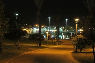 Ночные улицы Раананы