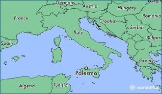 Палермо на карте Италии.