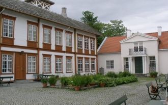 Официальной резиденцией короля в Тронхей