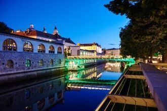 Ночная Любляна и река Любляница