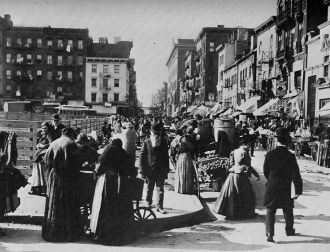 Былые времена в городе Челтнем.
