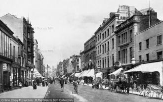Былые времена в городе Челтнем.