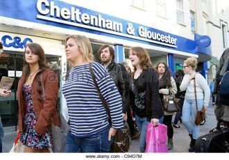 Горожане Челтнема.