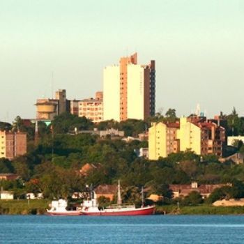 Панорамный вид на город Энкарнасьон