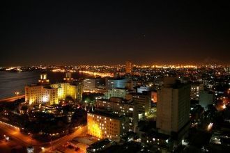 Город Энкарнасьон ночью.