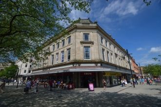 Центр города Болтон.