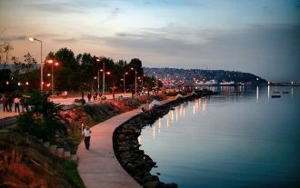 Самсун ночью.