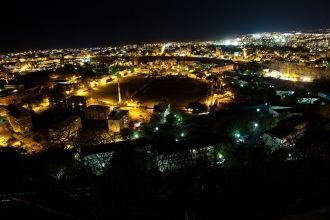 Панорама ночного города.