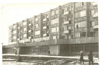 Новый универмаг «Светлана» в городе Ахту