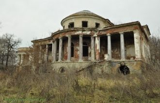 Бывший дворец В.Н. Воейкова