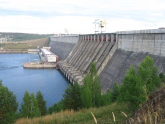 Усть-Илимская ГЭС.